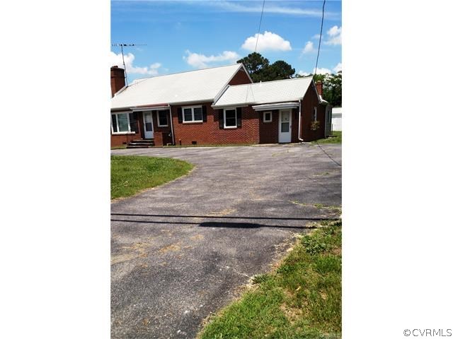 25702 Cox Road Petersburg, VA 23803 - Photo 4 of 13 Gallery Image 4
