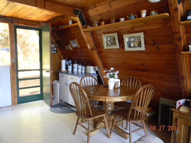 202 Cunningham Road Newport, WA 99156 - Photo 8 of 20 Gallery Image 8