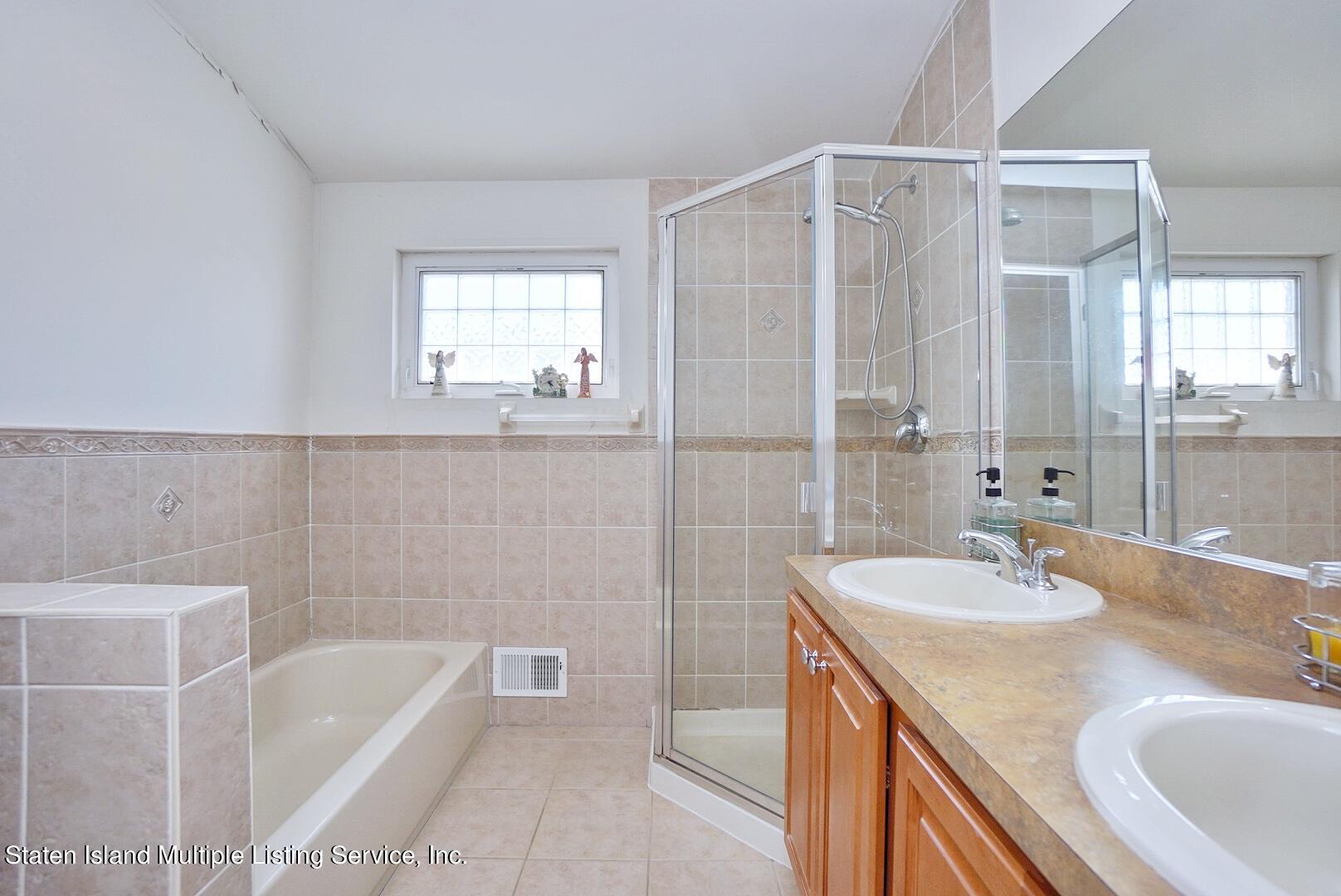 53 Chess Loop Staten Island, NY 10306 - Photo 8 of 15 Photo Aug 31 2022, 4 22 45 PM