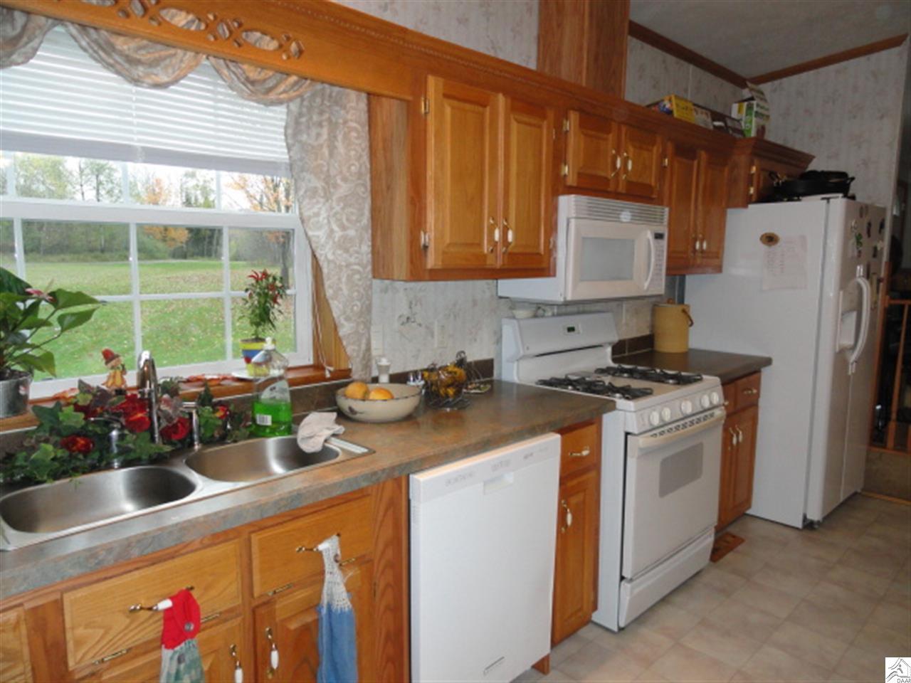 6452 Tyback Road Saginaw, MN 55779 - Photo 8 of 17