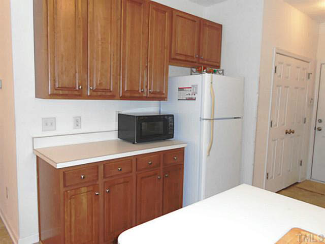5340 Cowan Lane Raleigh, NC 27610 - Photo 11 of 25