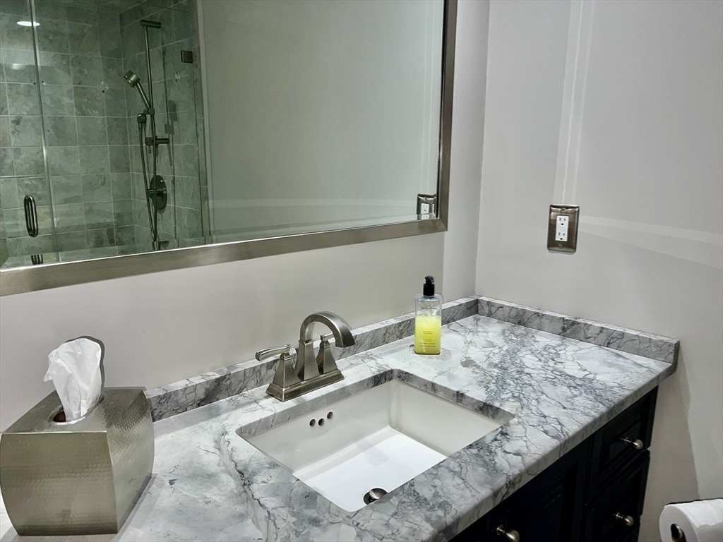 404 Paradise Road, Unit 1D Swampscott, MA 01907 - Photo 30 of 36