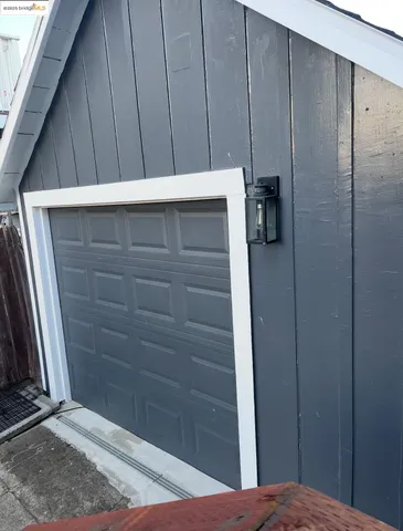 a view of a walk in closet