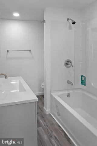 $2,200 | 1824 North Tuckahoe Road, Williamstown, NJ 08094