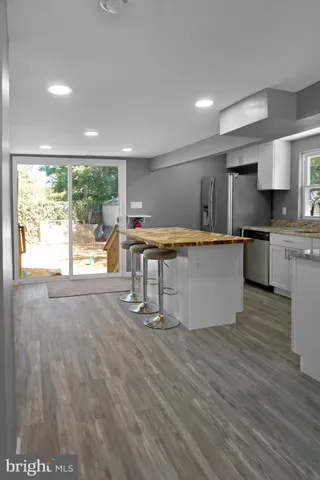 $2,200 | 1824 North Tuckahoe Road, Williamstown, NJ 08094