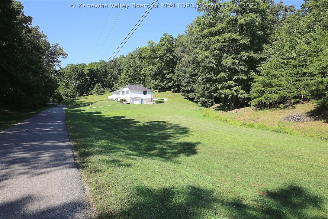 434 West View Drive Ripley, WV 25271 - Photo 2 of 30 Gallery Image 2