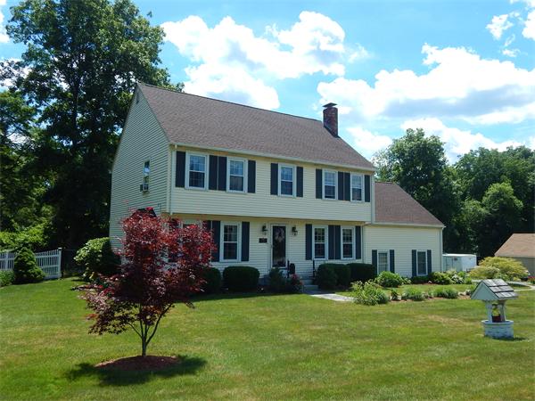1 Stephanie Road Medway, MA 02053 - Photo 1 of 30 Gallery Image 1