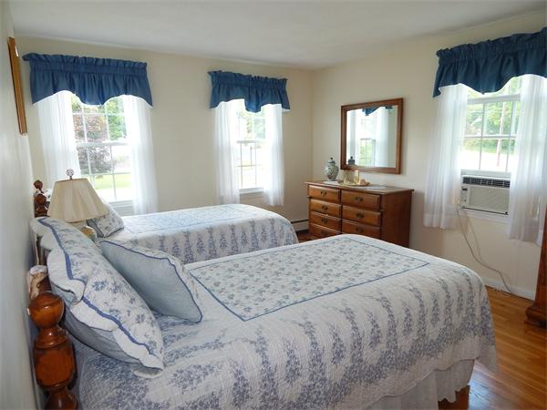1 Stephanie Road Medway, MA 02053 - Photo 28 of 30 Gallery Image 28