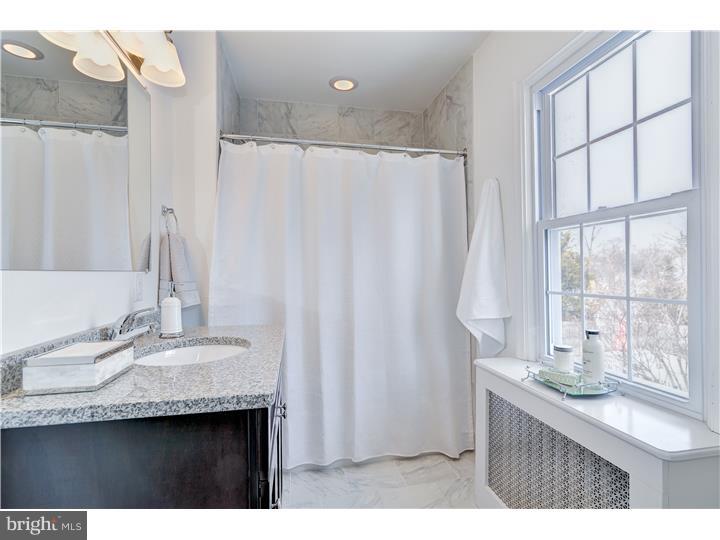 331 West Ridley Avenue Ridley Park, PA 19078 - Photo 21 of 25 Bathroom
