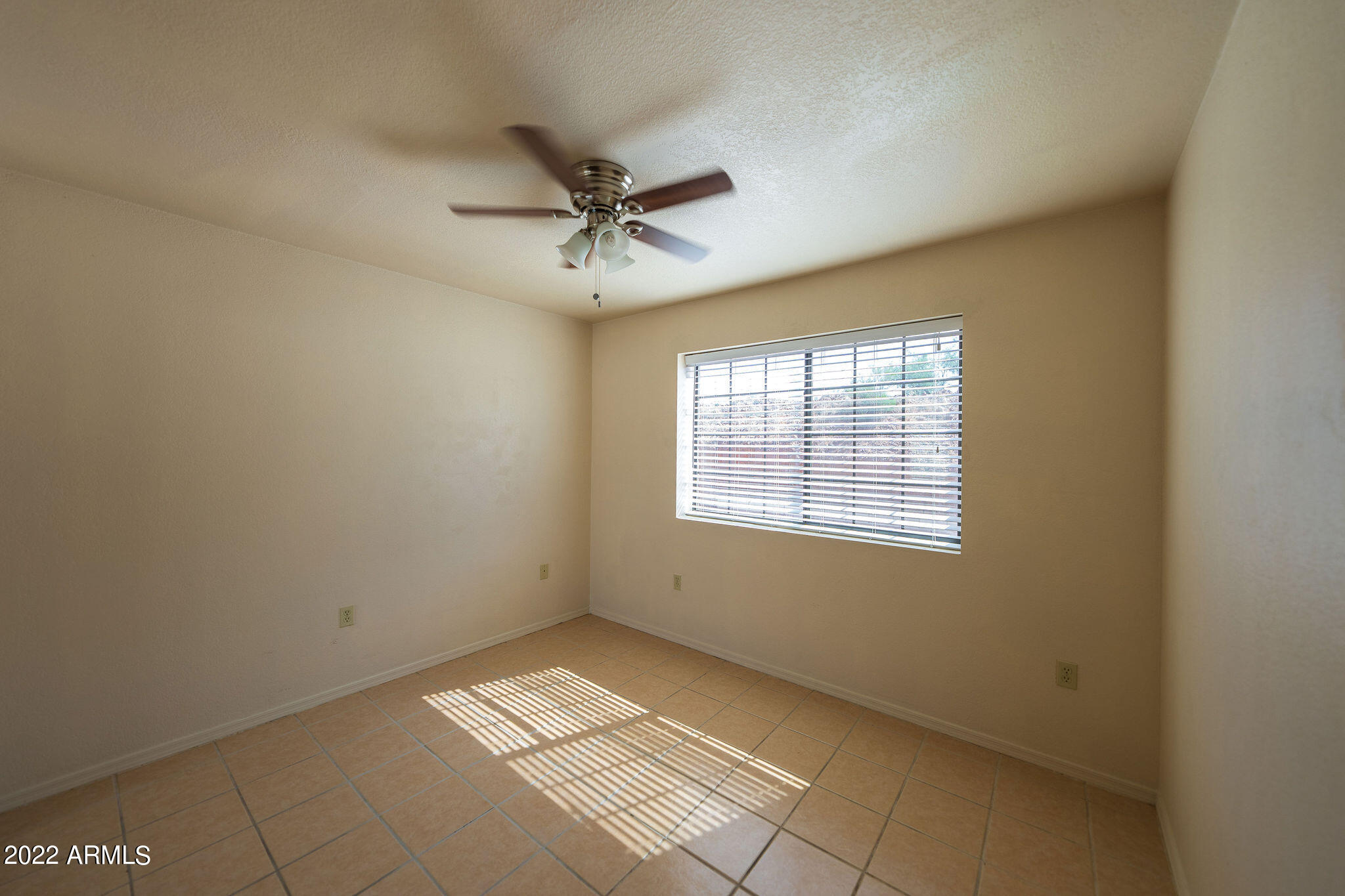 924 Via Puebla Rio Rico, AZ 85648 - Photo 20 of 34 guest bedroom 1