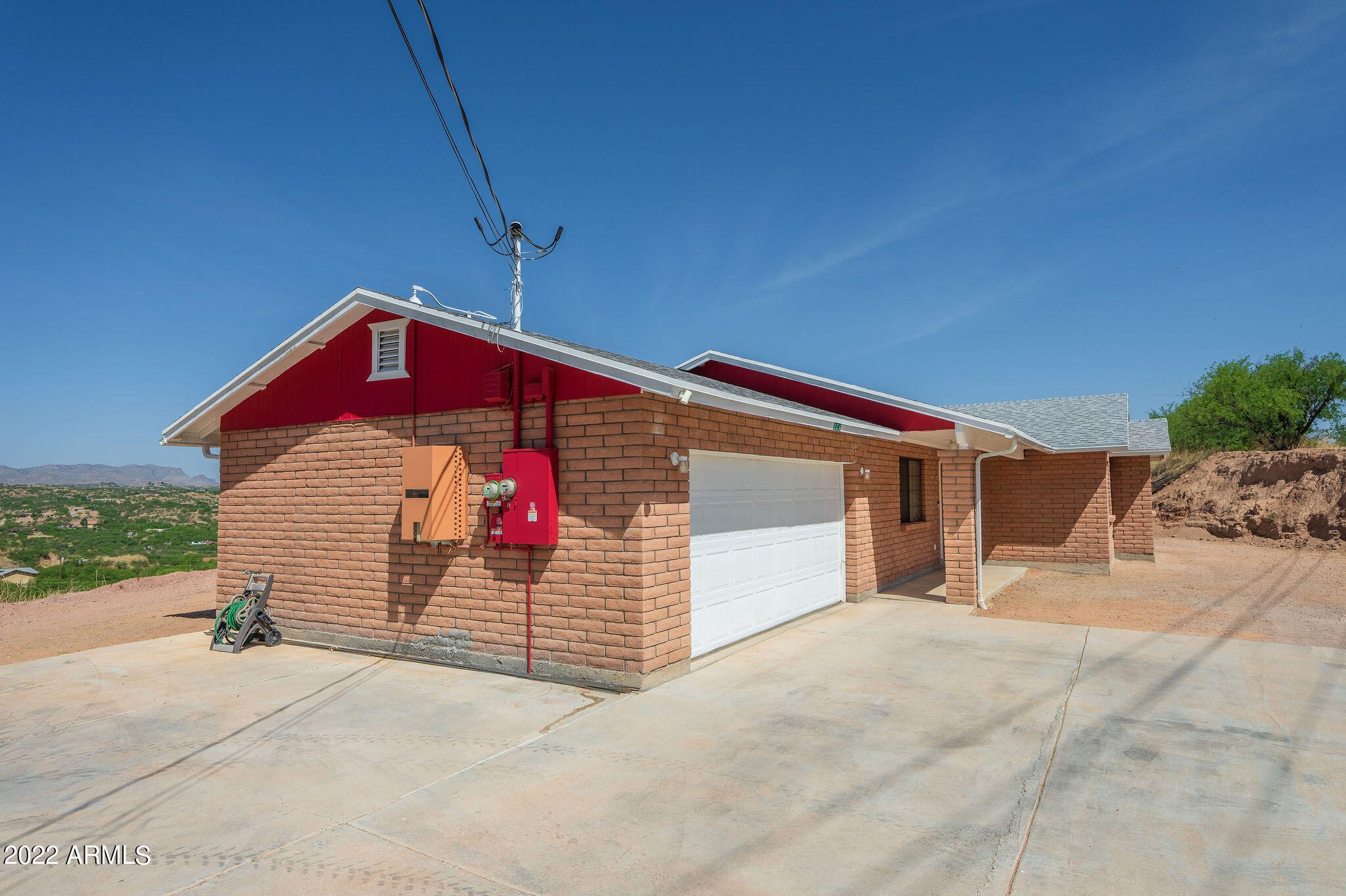 924 Via Puebla Rio Rico, AZ 85648 - Photo 32 of 34 2022-04-30ViaPuebla-106610