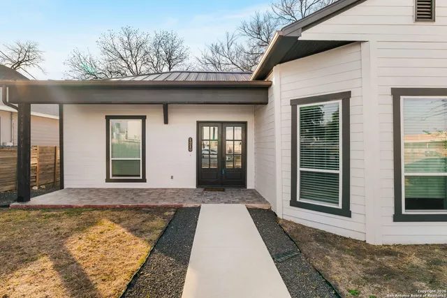 $514,999 | 1219 North Olive Street, San Antonio, TX 78202