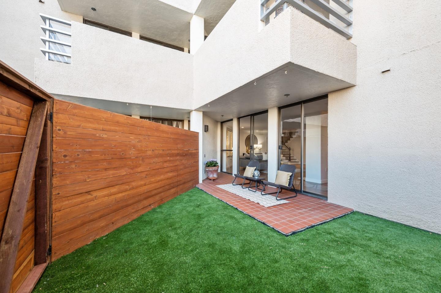 110 Park Road, Unit 102 Burlingame, CA 94010 - Photo 33 of 55 Gallery Image 33
