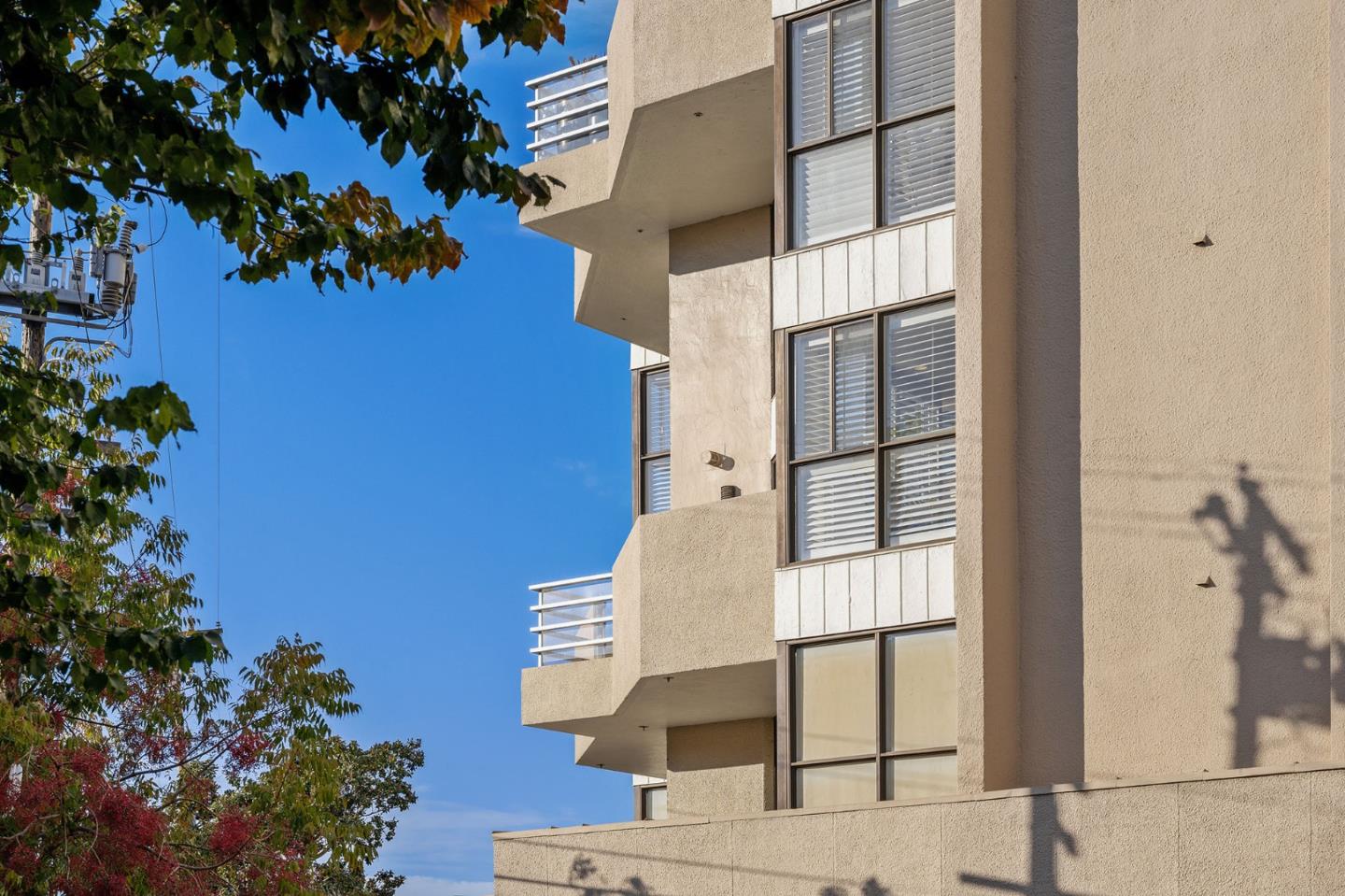 110 Park Road, Unit 102 Burlingame, CA 94010 - Photo 44 of 55 Gallery Image 44