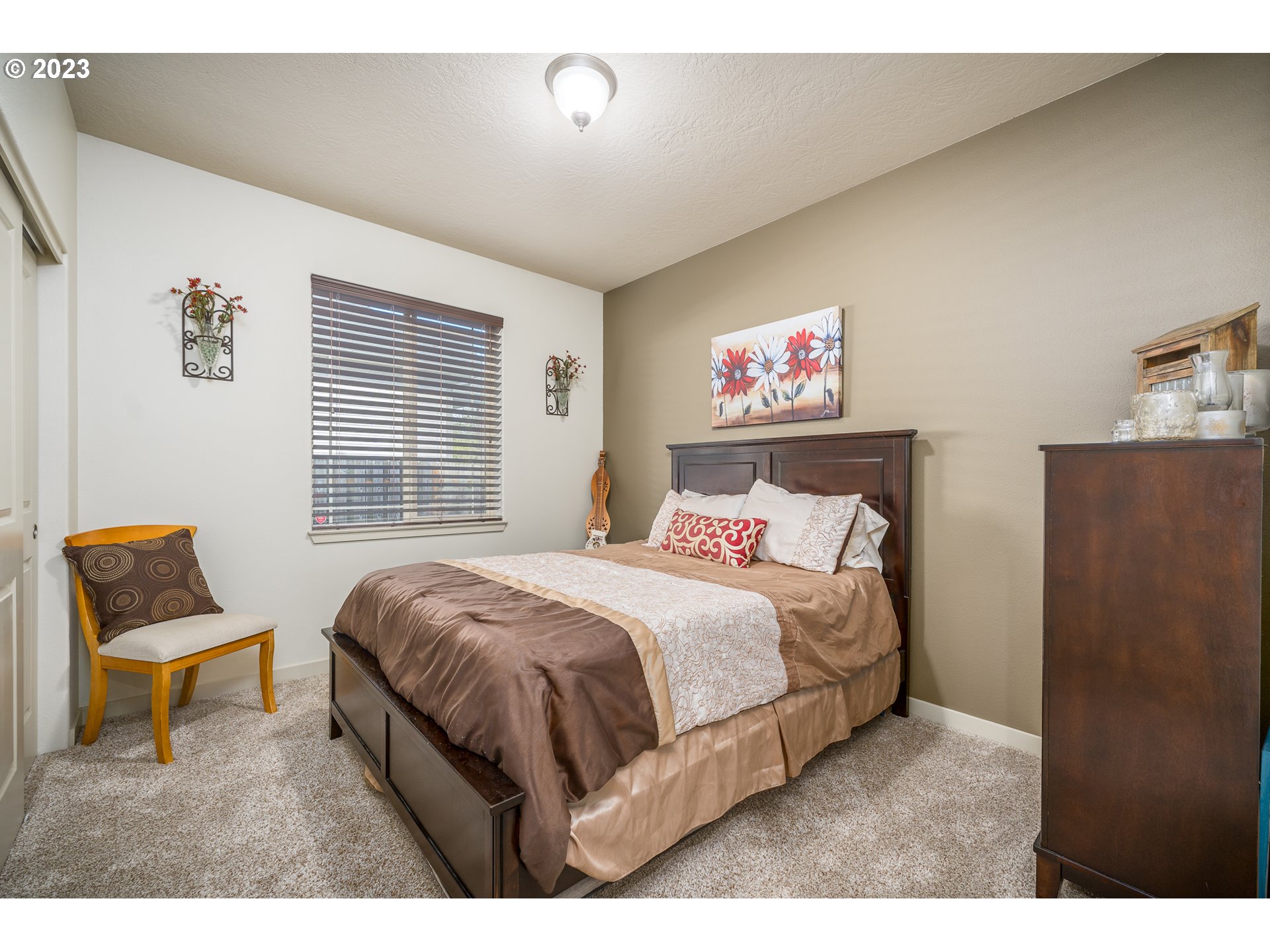 2939 Oak Ridge Street Northwest Albany, OR 97321 - Photo 18 of 32 Gallery Image 18