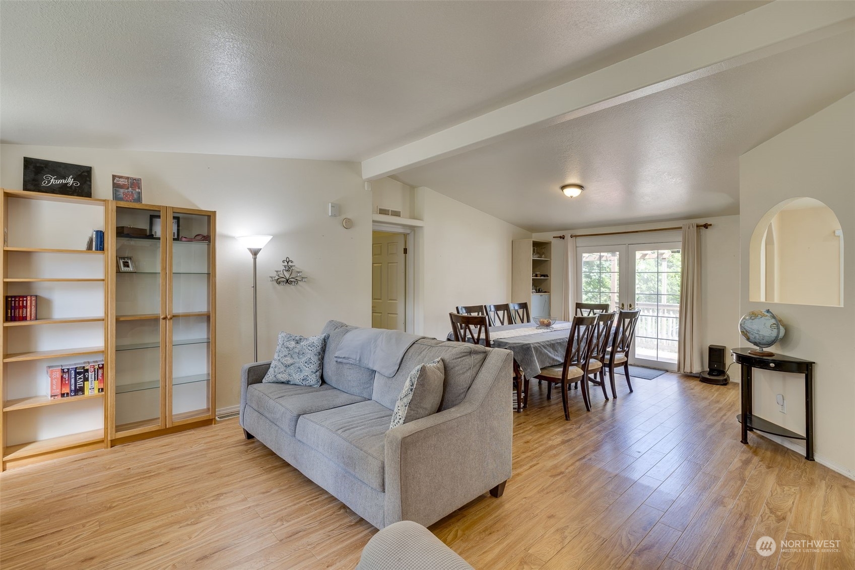 6724 Skinner Road Granite Falls, WA 98252 - Photo 3 of 28 a living room with furniture and wooden floor