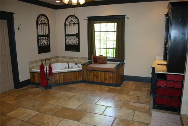 Gallery Image 7