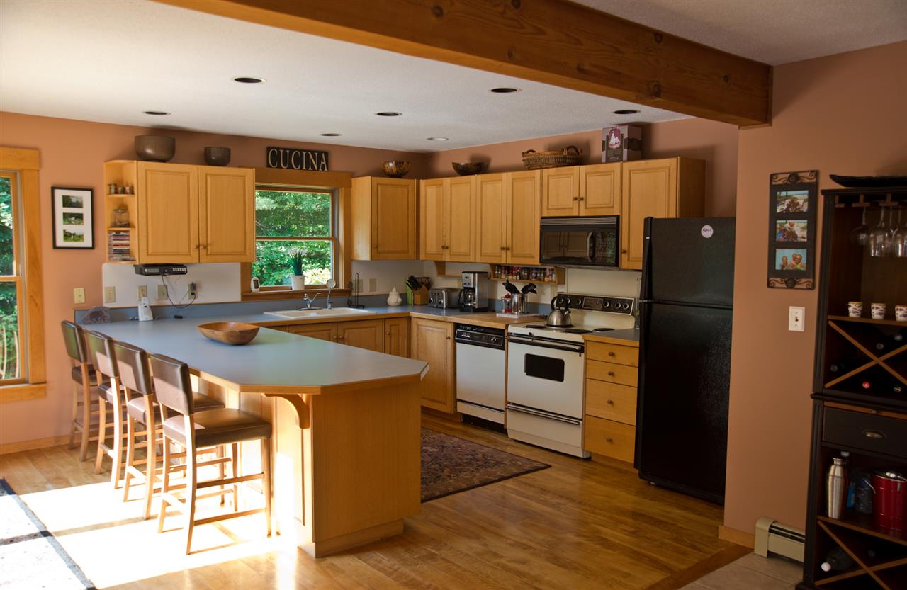 509 Chapman Road Plymouth, VT 05149 - Photo 6 of 25