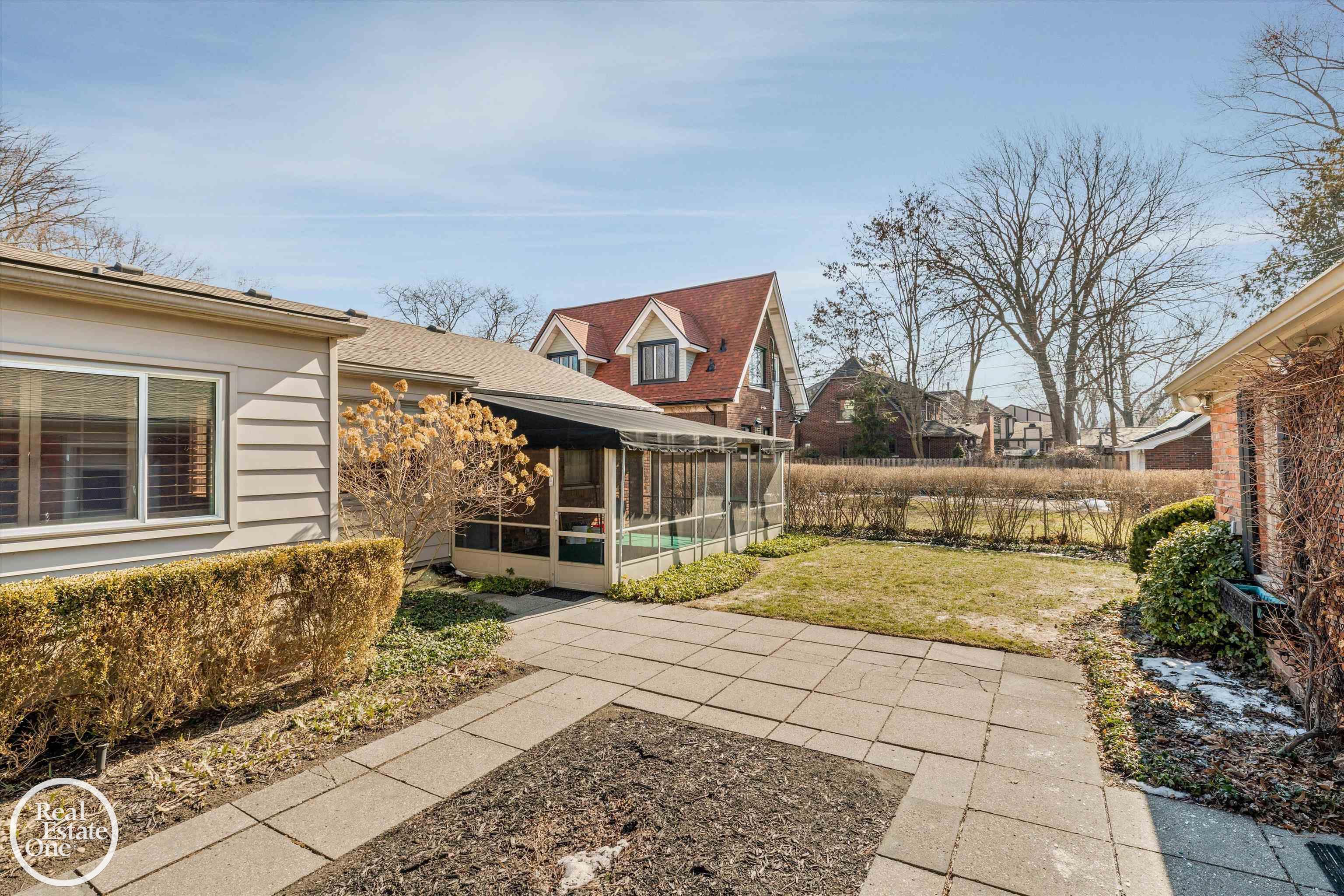 785 Barrington Road Grosse Pointe Park, MI 48215 - Photo 33 of 40