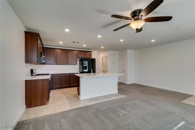 $1,945 | 787 Pickled Pepper Place, Henderson, NV 89011