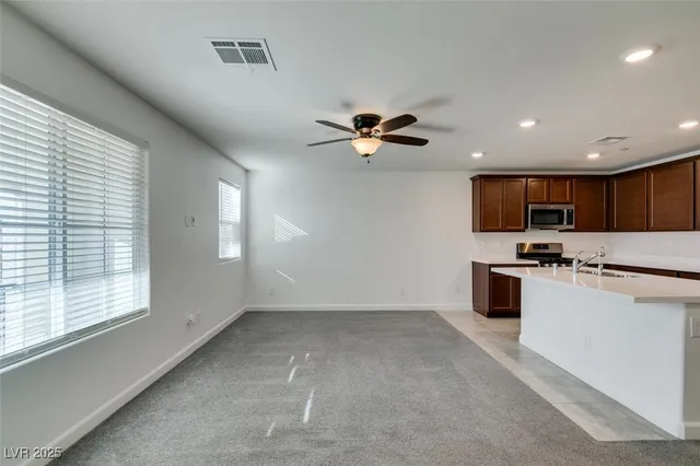 $1,945 | 787 Pickled Pepper Place, Henderson, NV 89011