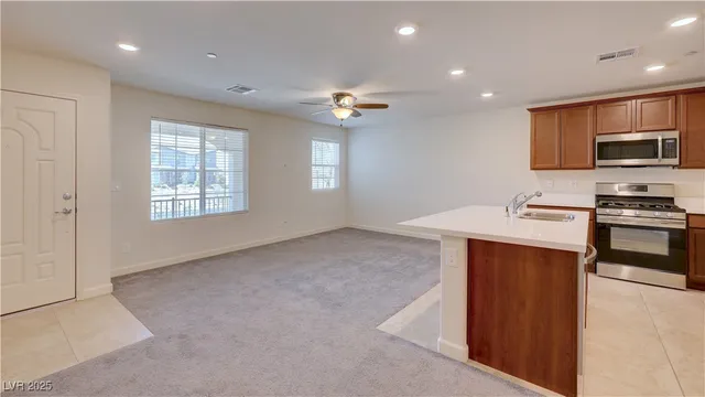 $1,995 | 787 Pickled Pepper Place, Henderson, NV 89011