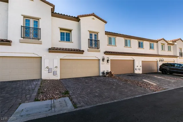 $1,945 | 787 Pickled Pepper Place, Henderson, NV 89011