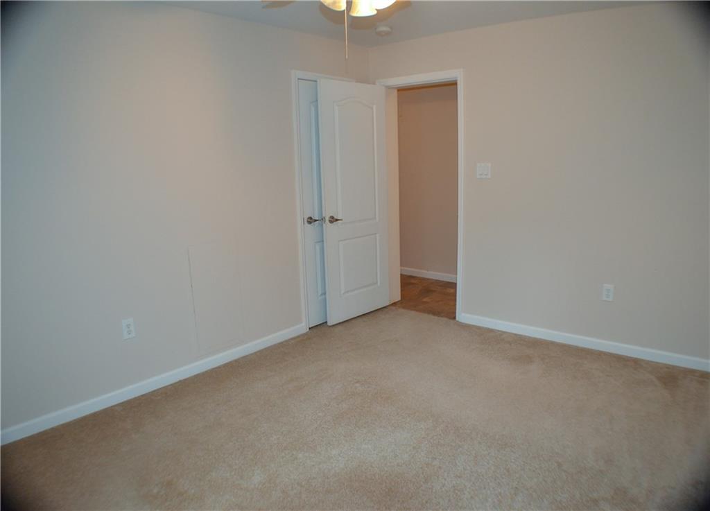 3655 North Balsiger Road Vandergrift, PA 15690 - Photo 14 of 25