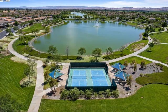 $799,000 | 6454 Green Castle Circle, Discovery Bay, CA 94505