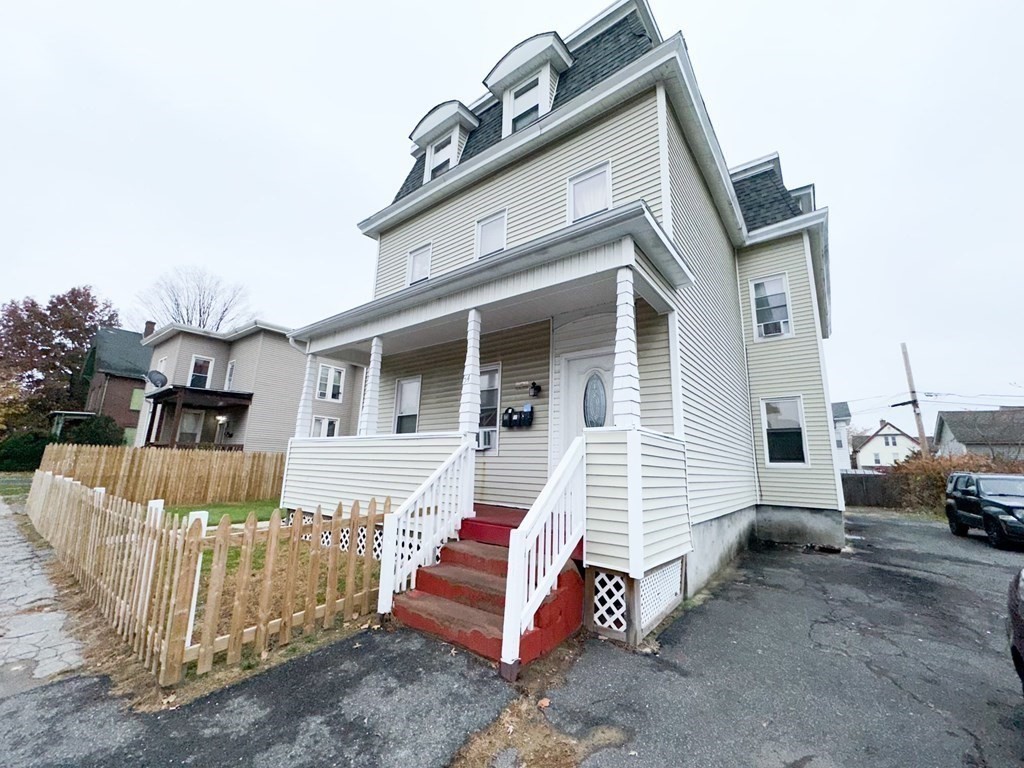 54 Lincoln Street Springfield, MA 01109 - Photo 2 of 29 Gallery Image 2