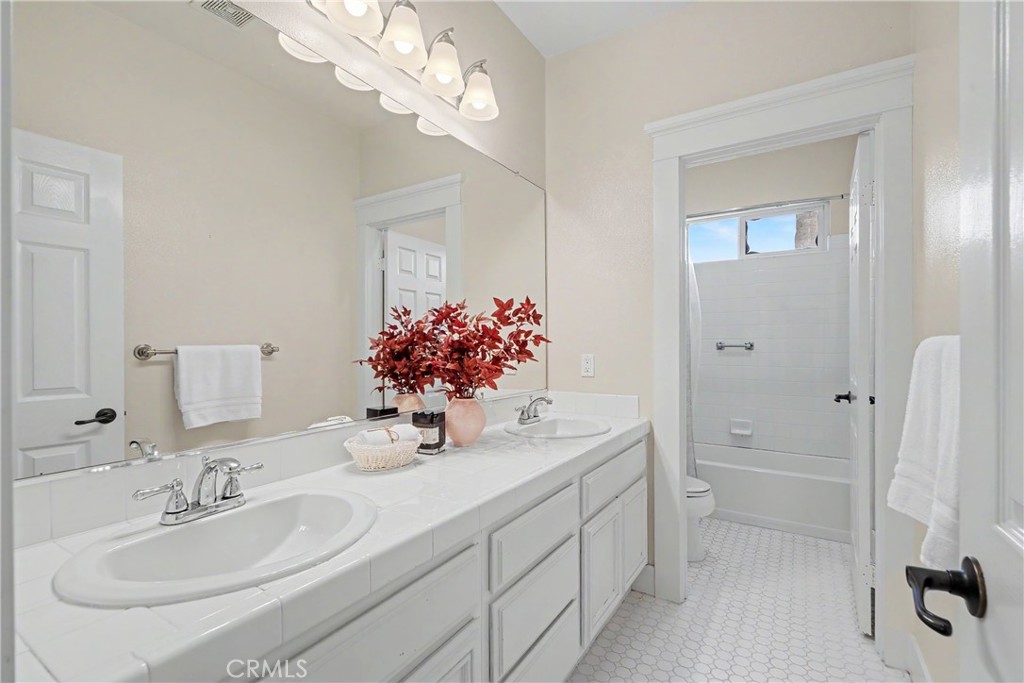 18 Lyon Ridge Aliso Viejo, CA 92656 - Photo 41 of 48