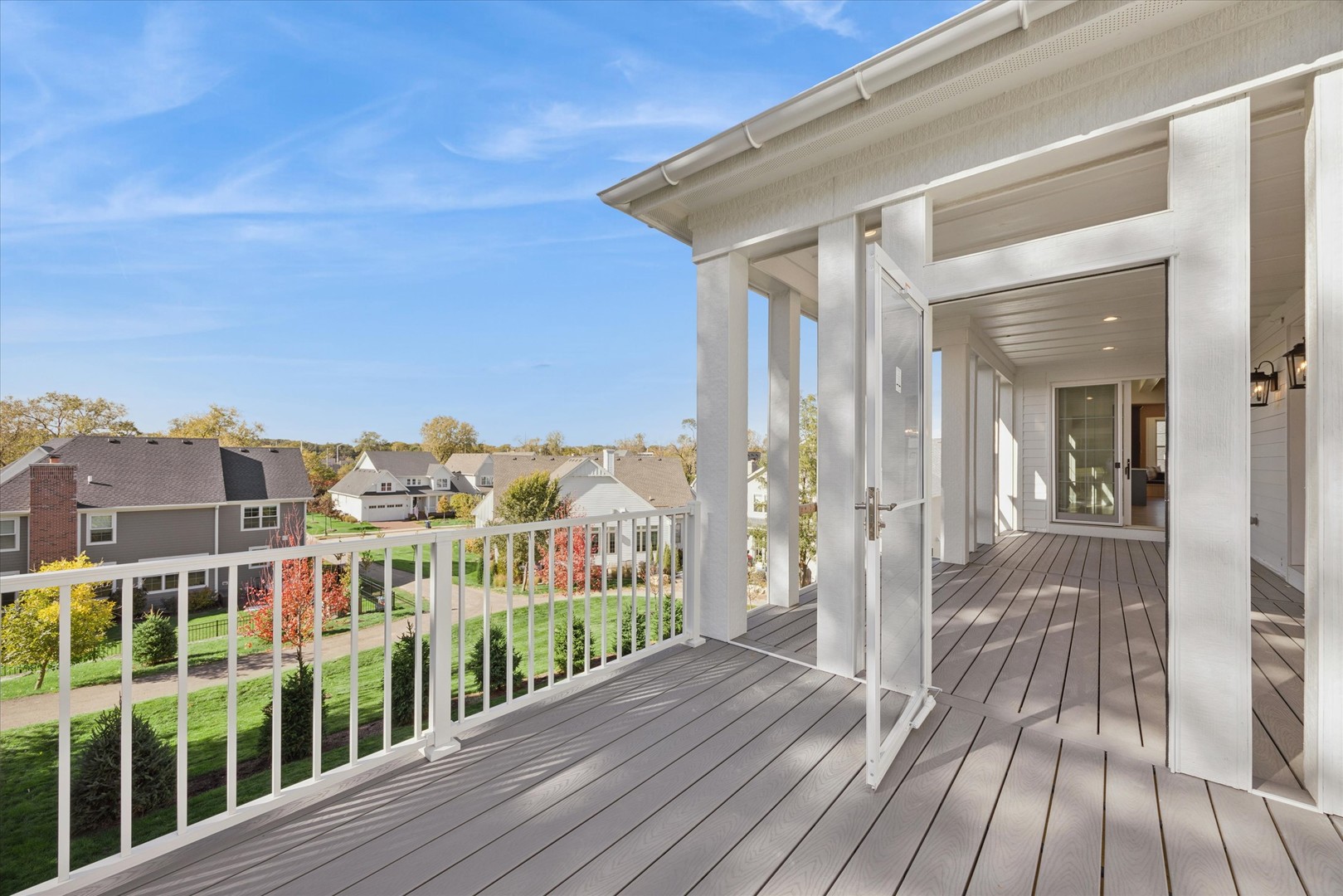 5904 Juniper Court Western Springs, IL 60558 - Photo 16 of 20 a view of a balcony with wooden floor and fence