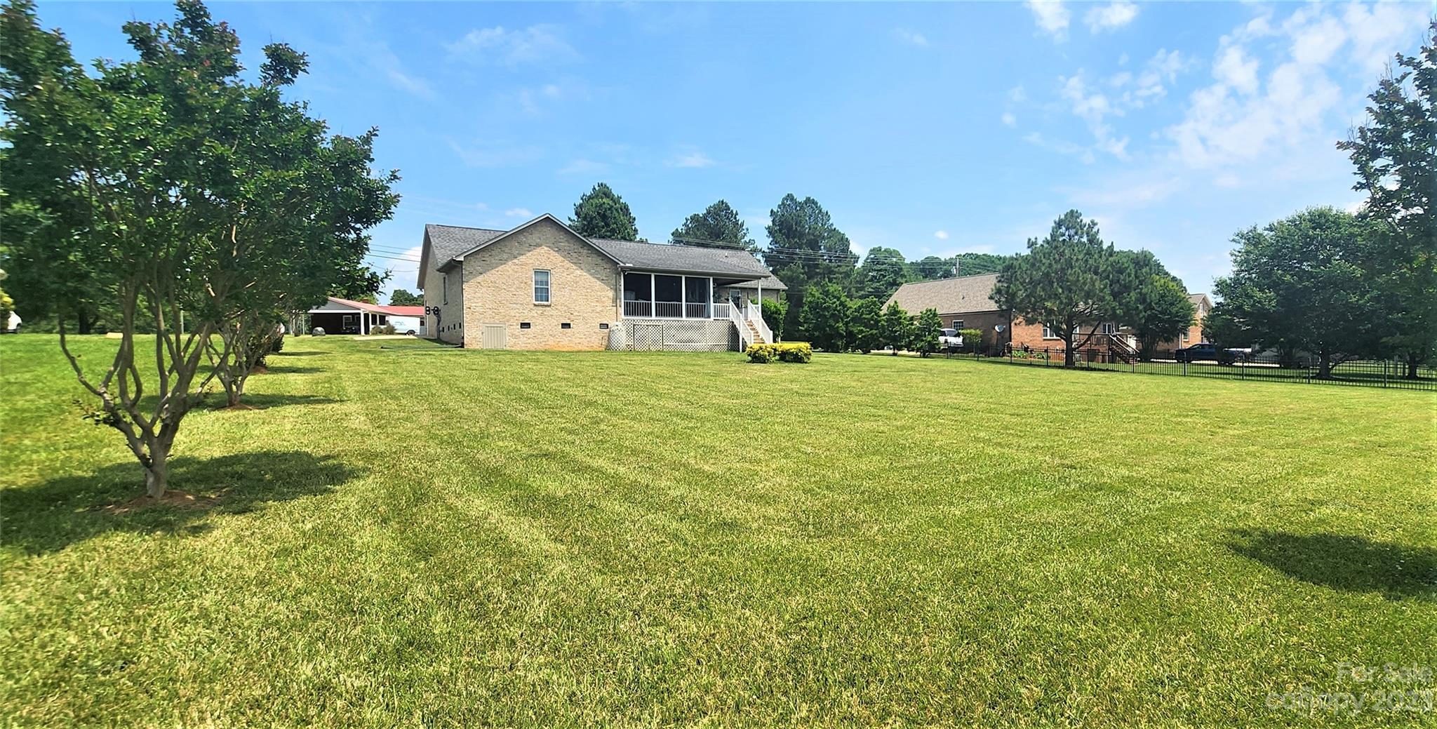 4250 Hunter Rhyne Road Lincolnton, NC 28092 - Photo 3 of 36 Gallery Image 3