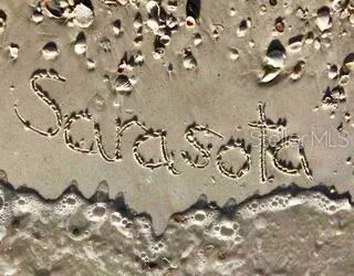 $3,000 | 722 South Boulevard Of The Presidents, Unit 105, Sarasota, FL 34236