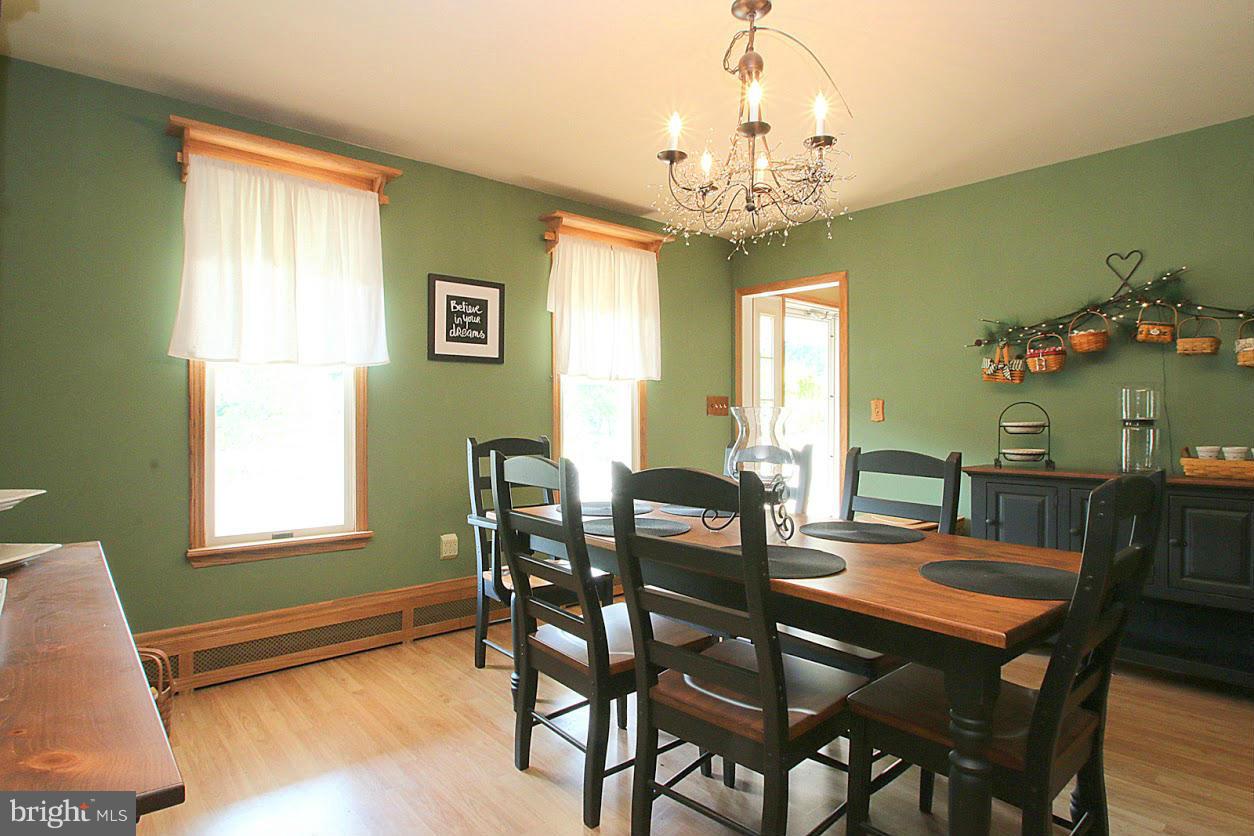 3310 Grace Road Baltimore, MD 21219 - Photo 16 of 30 Dining Room