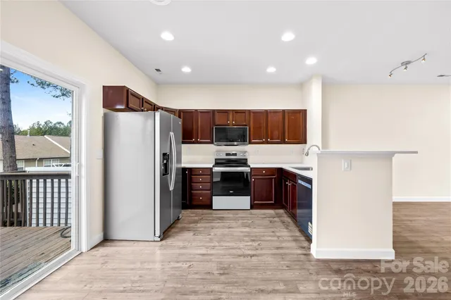 $349,990 | 15558 Stronvar House Lane, Charlotte, NC 28277