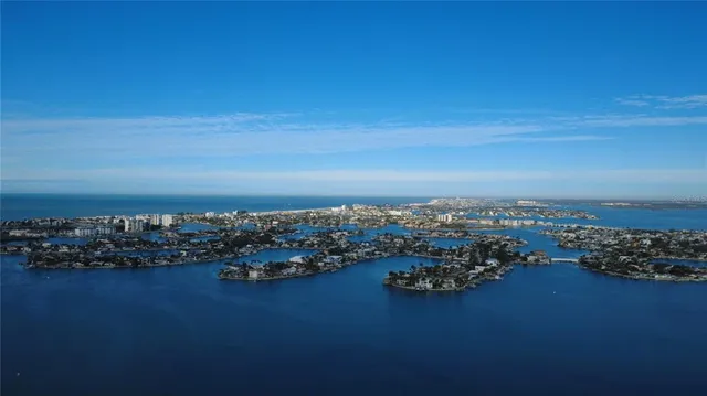 $279,000 | 1404 Corey Way South, South Pasadena, FL 33707