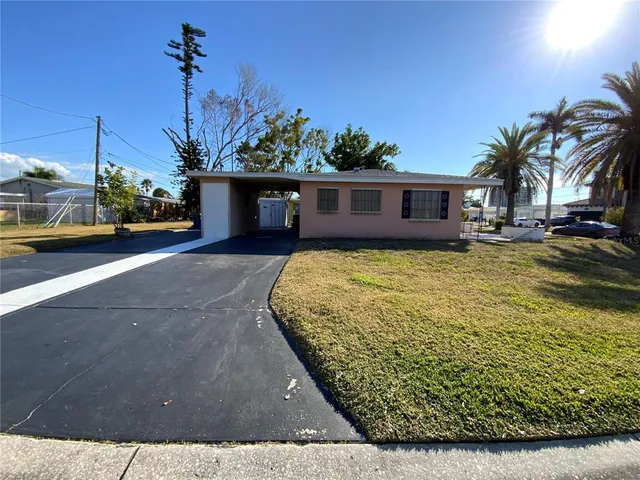 $279,000 | 1404 Corey Way South, South Pasadena, FL 33707