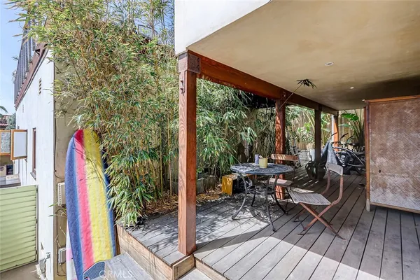 $6,499,000 | 3205 Bayview Drive, Manhattan Beach, CA 90266