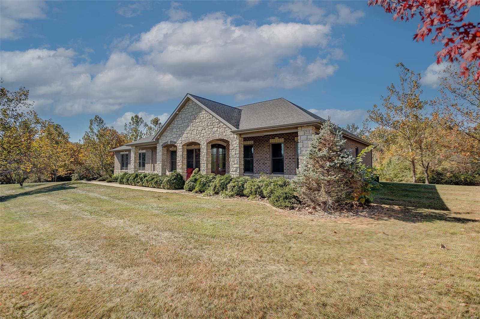 5564 Konarcik Road Waterloo, IL 62298 - Photo 2 of 50