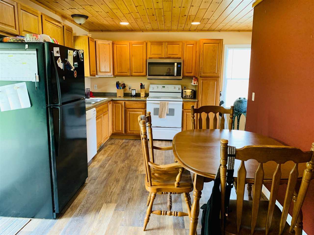2284 Eckhardt Road Bellaire, MI 49615 - Photo 12 of 30 1887167-11.JPG