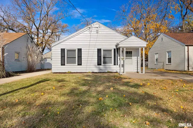 $56,500 | 713 East Gift Avenue, Peoria, IL 61603