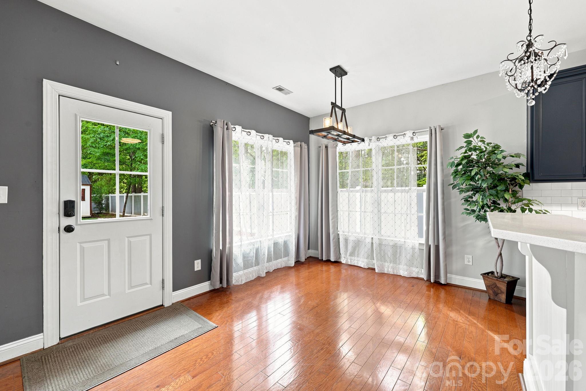 8821 Hambright Road Huntersville, NC 28078 - Photo 9 of 45 Gallery Image 9