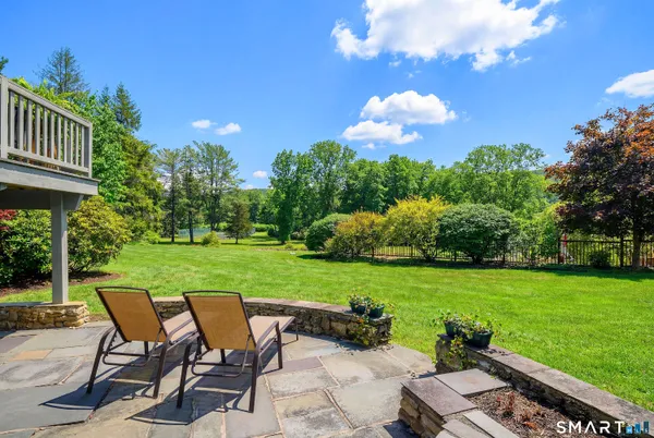 $1,849,000 | 6 Brinsmade Lane, Sherman, CT 06784