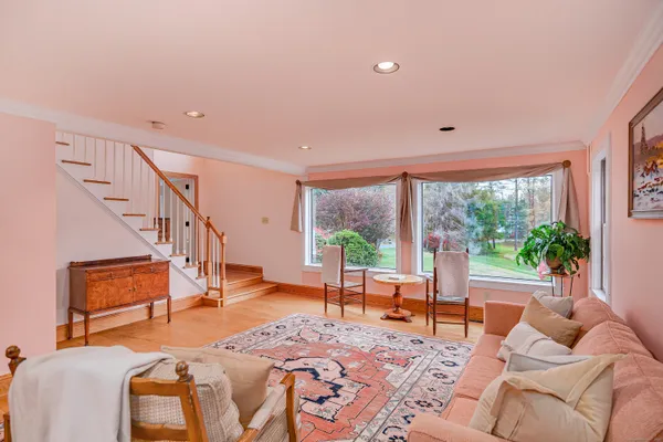 $1,849,000 | 6 Brinsmade Lane, Sherman, CT 06784