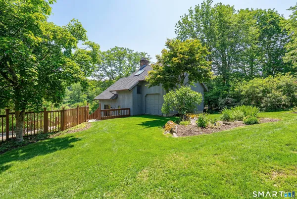 $1,849,000 | 6 Brinsmade Lane, Sherman, CT 06784