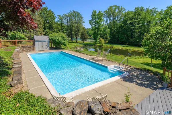 $1,849,000 | 6 Brinsmade Lane, Sherman, CT 06784