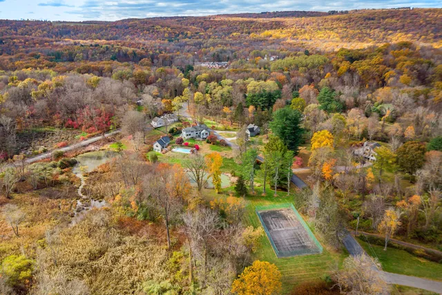 $1,849,000 | 6 Brinsmade Lane, Sherman, CT 06784