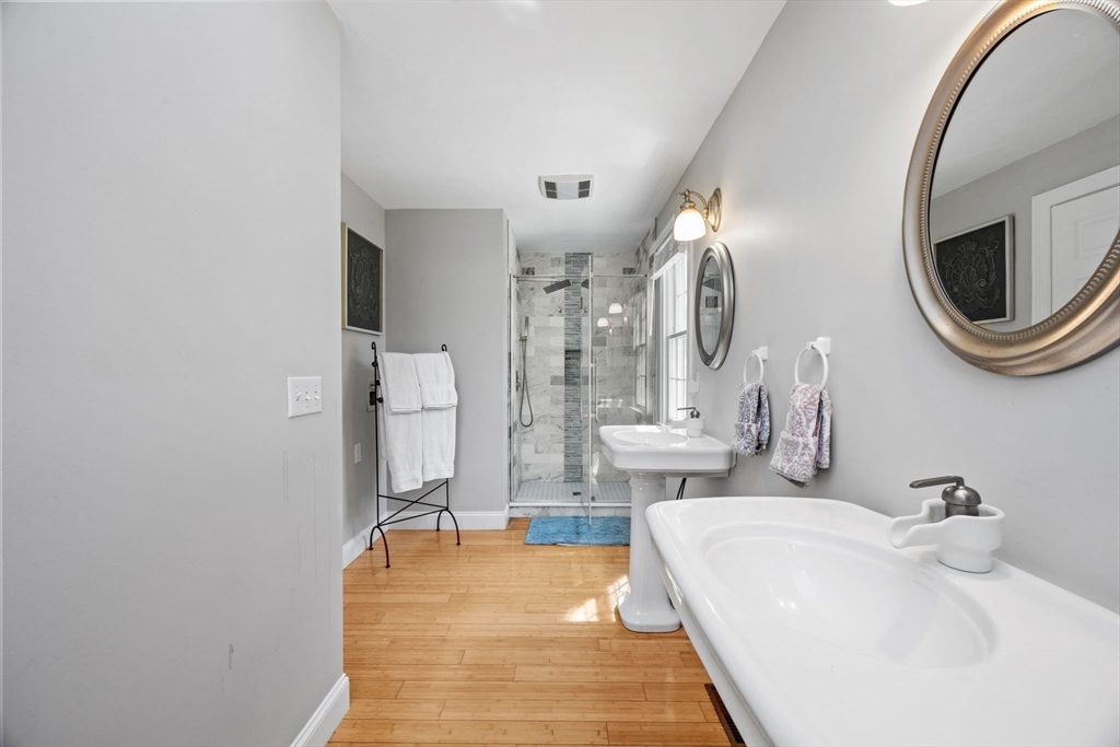 18 Captain Towne Road Sandwich, MA 02537 - Photo 20 of 40