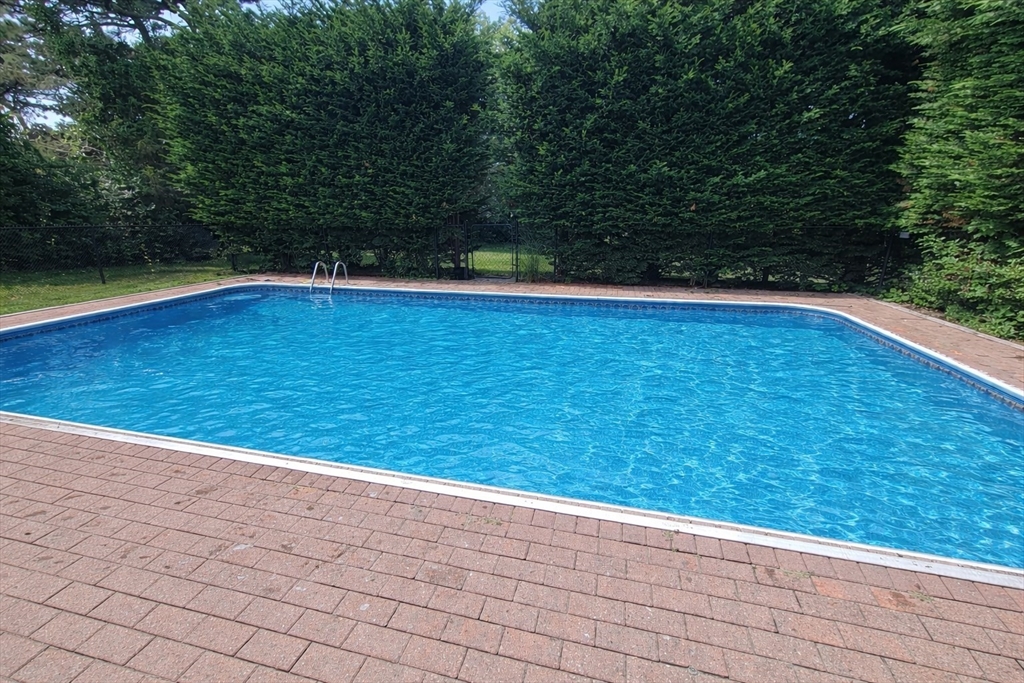 18 Captain Towne Road Sandwich, MA 02537 - Photo 25 of 40